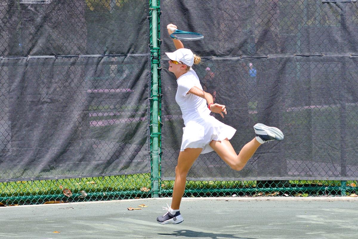 Sofia Dvordzova follows through