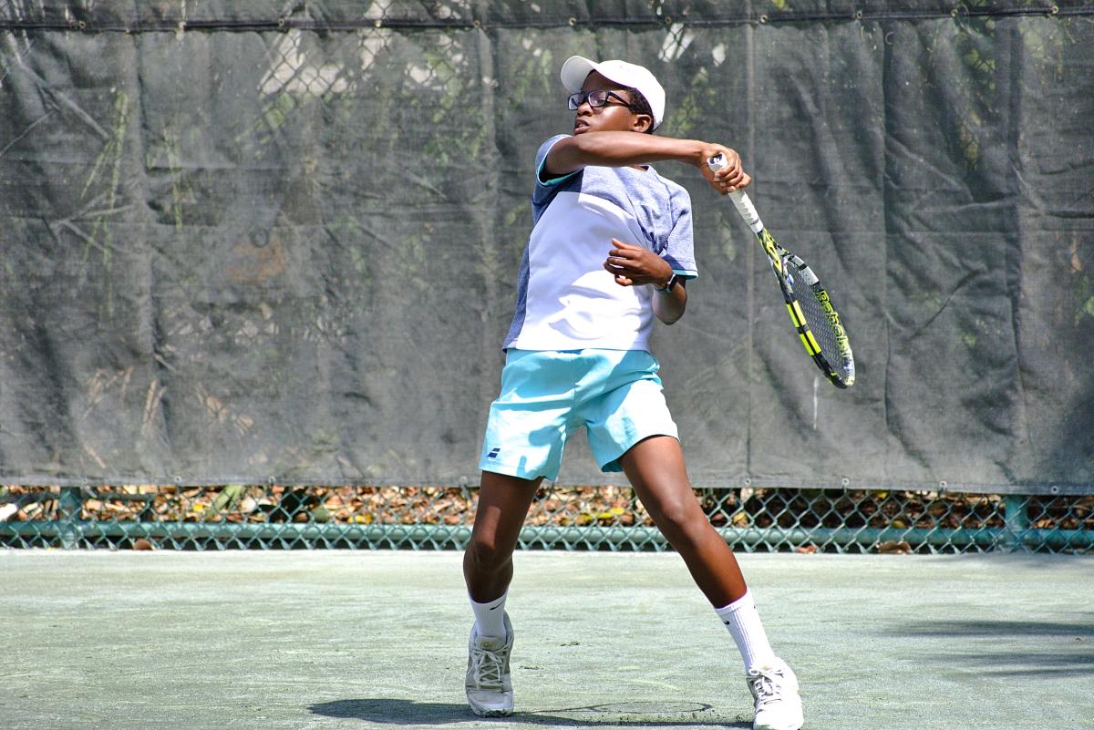 Selwyn Olufemi-Owoeye follows through