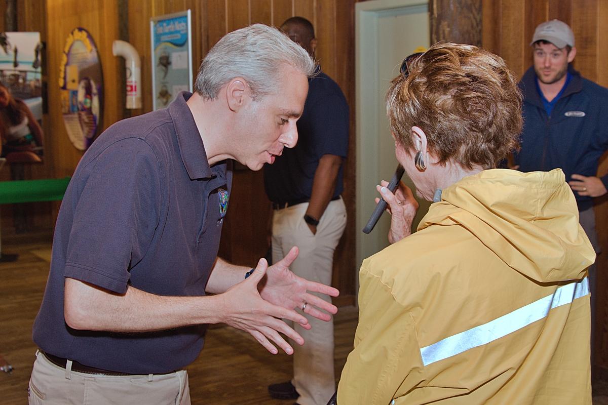 Mayor Scott Singer talks with Gordon Gilbert via Facetime.
