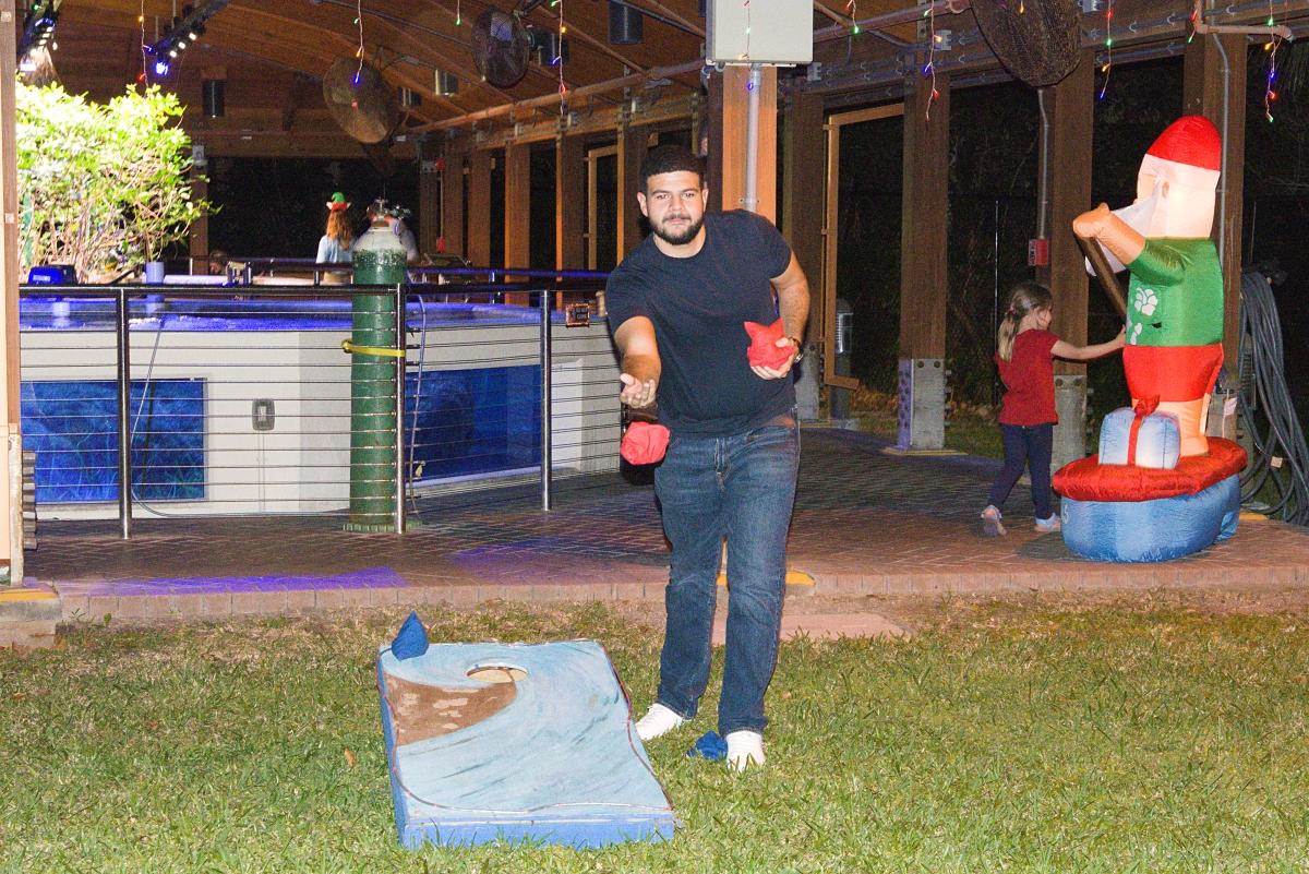 Cornhole at Gumbo Limbo Aglow!